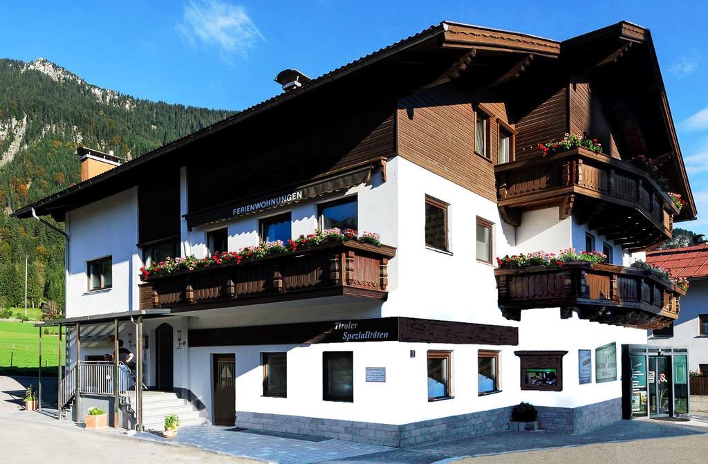 Haus Gebhard Apartman Reutte Kültér fotó